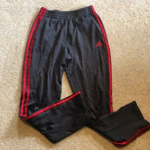 Boys/Mens Adidas Black & Red Jogger Athletic Pants Size 14/16.